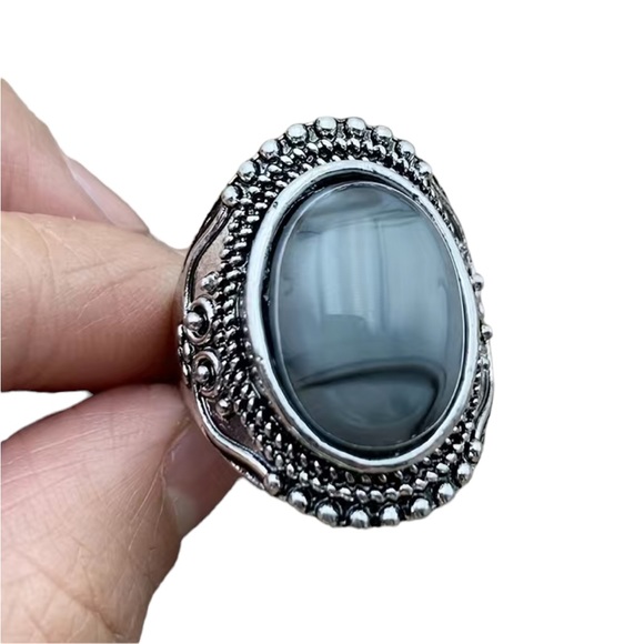 Vintage Boho Silver and Marbled Gray Stone - Picture 2 of 5